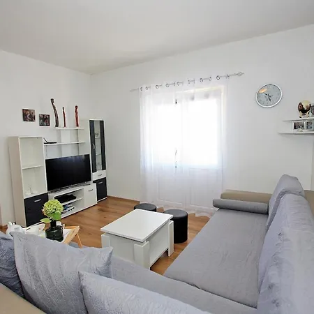 With Parking Space Supetar, Brac - 5662 Apartamento *