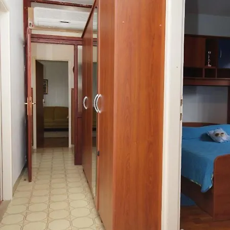 With Parking Space Supetar, Brac - 5662 Appartamento *